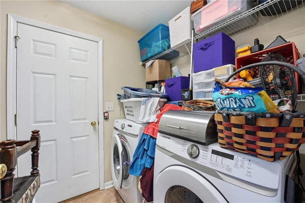 Photo 15 of 35 - 2237 NE Maybrook Drive