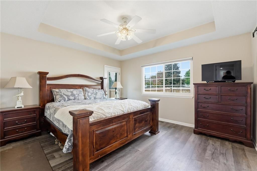 Photo 16 of 35 - 2237 NE Maybrook Drive