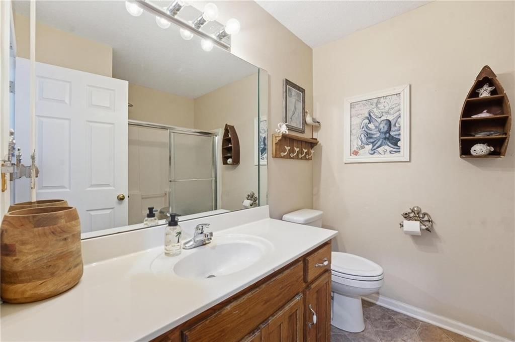 Photo 21 of 35 - 2237 NE Maybrook Drive