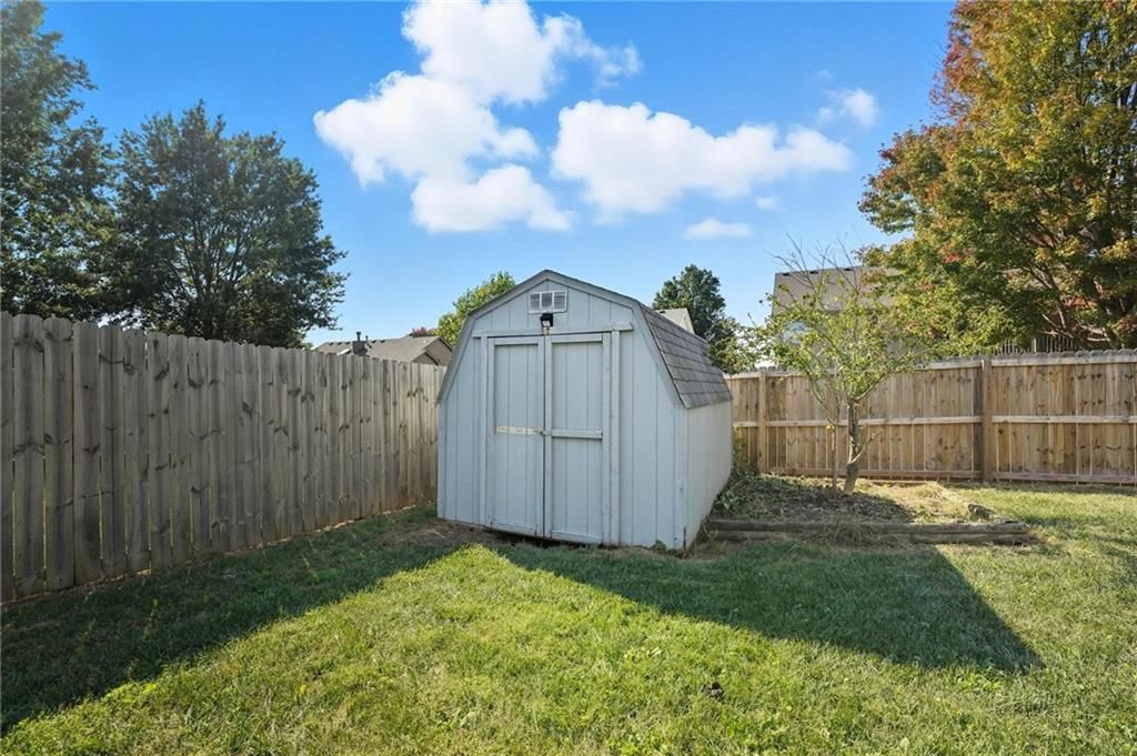 Photo 29 of 35 - 2237 NE Maybrook Drive