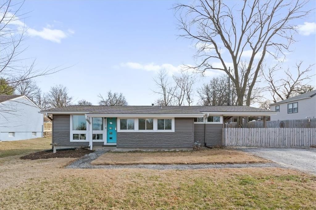 9801 E 33rd Street S, Independence, MO