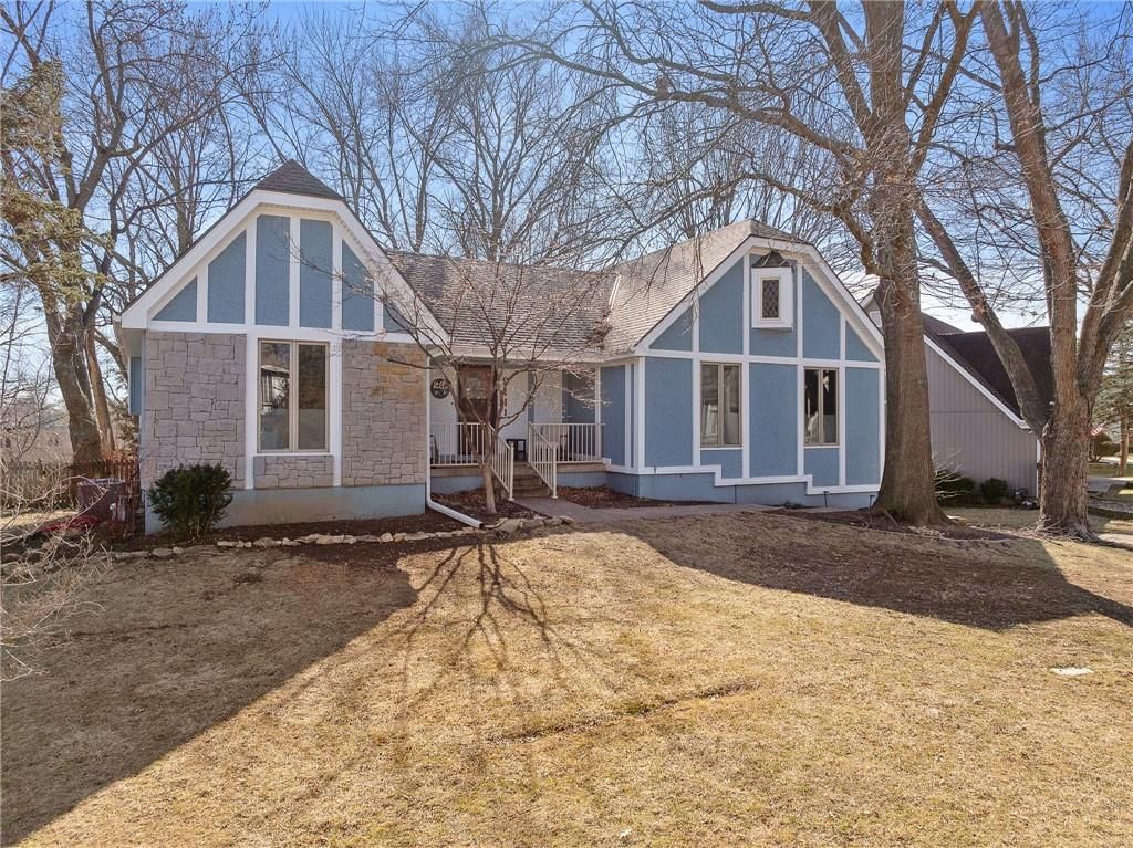 9111 W 116 Terrace, Overland Park, KS