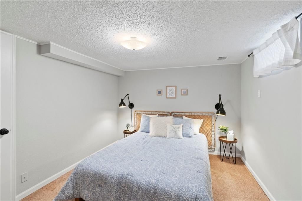 8522 W 56th Terrace — photo 25
