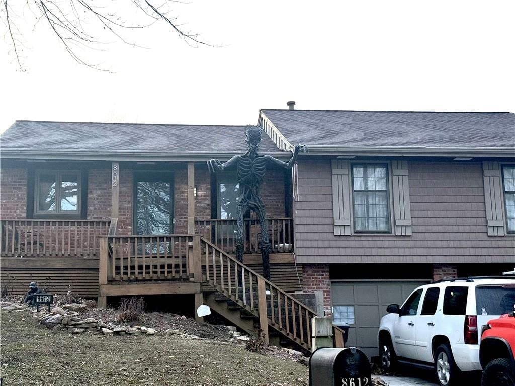 8612 N Harrison Street, Kansas City, MO
