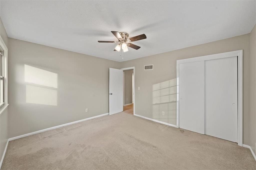 11800 E 77TH Street — photo 17