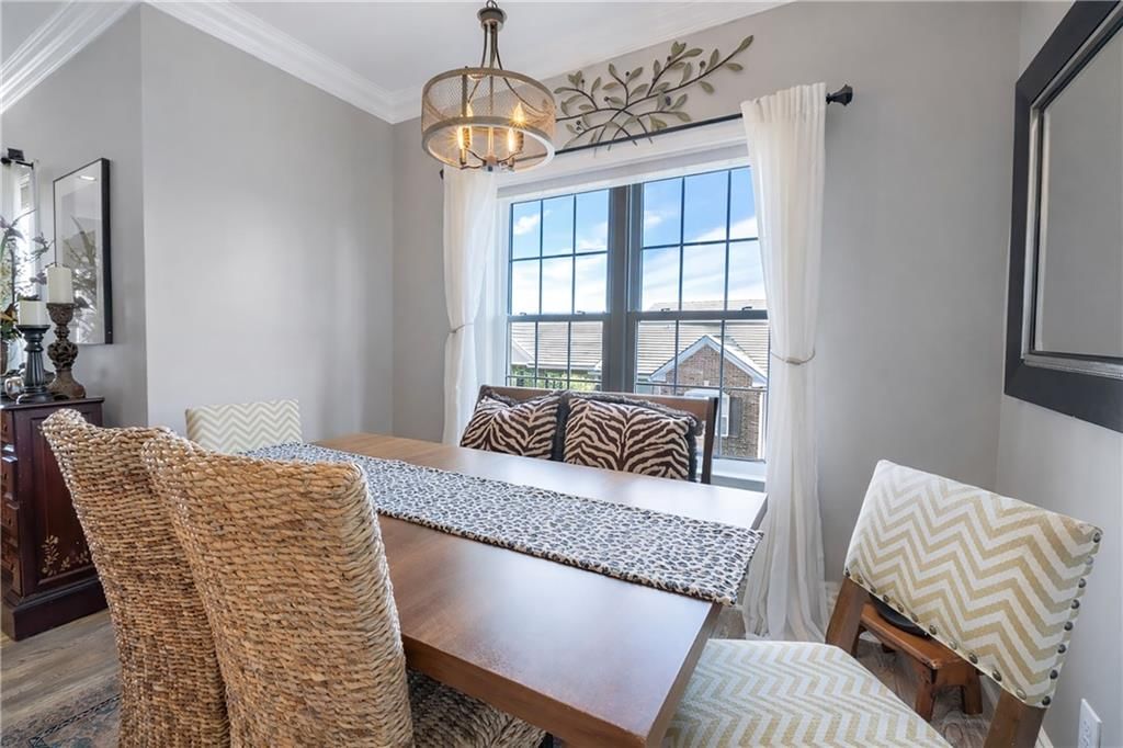 11615 Tomahawk Creek Parkway — photo 12