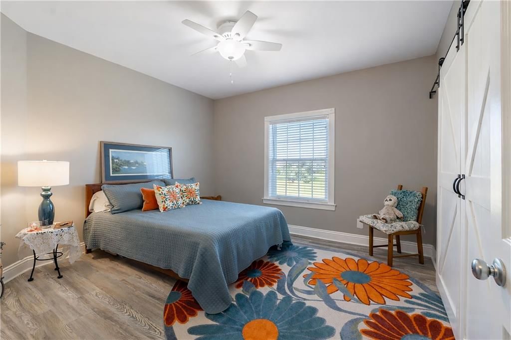 11615 Tomahawk Creek Parkway — photo 14