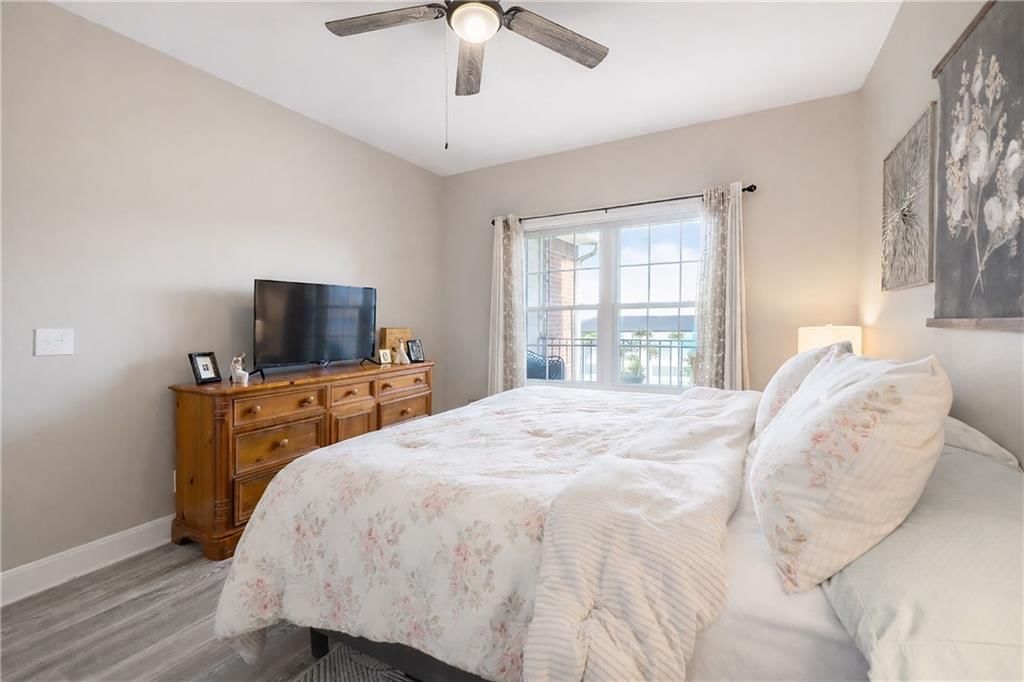 11615 Tomahawk Creek Parkway — photo 20