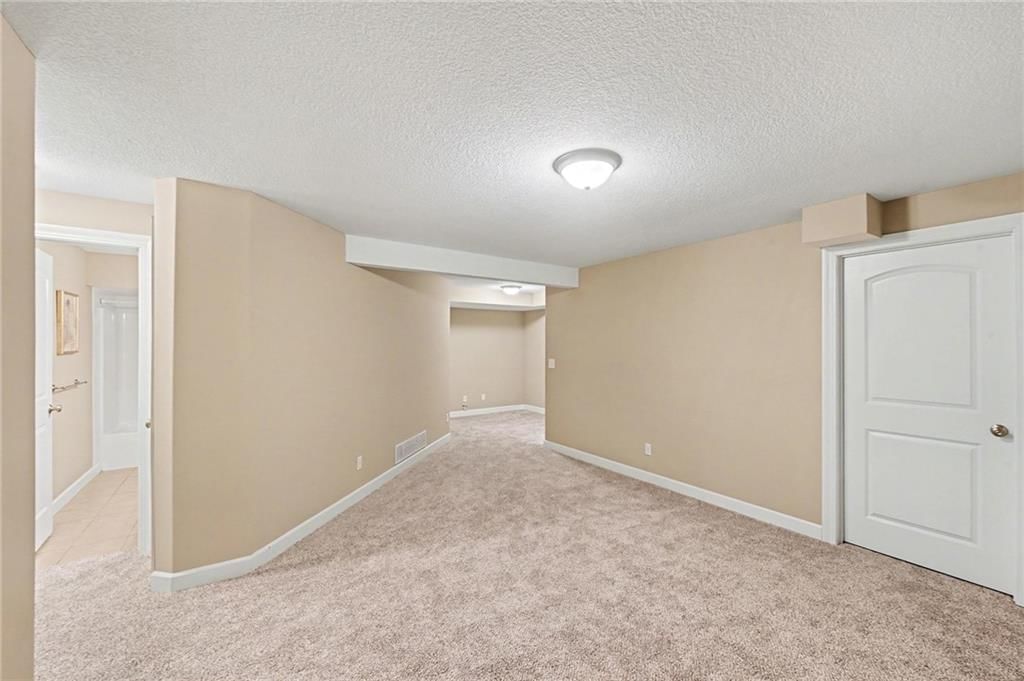 1020 Red Oaks Place — photo 23