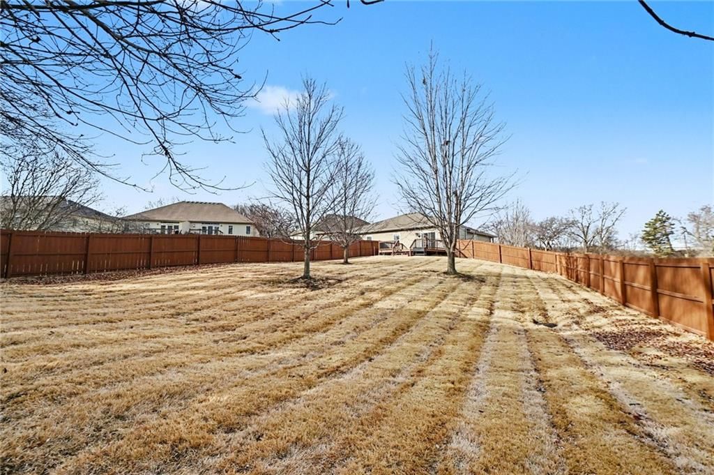 1020 Red Oaks Place — photo 31