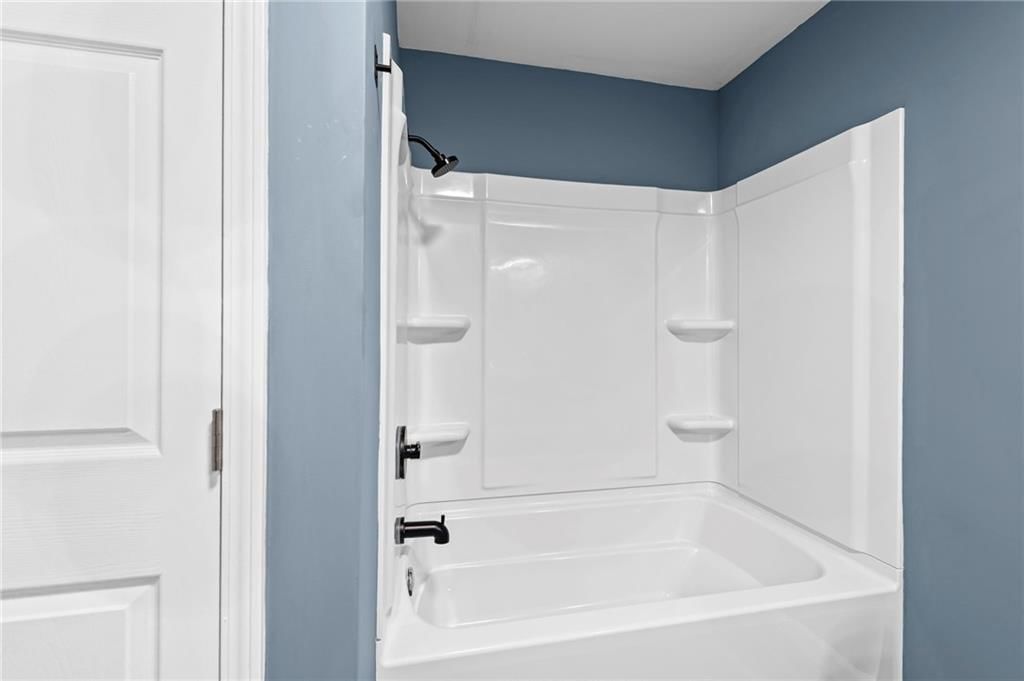 302 Wells Street — photo 15