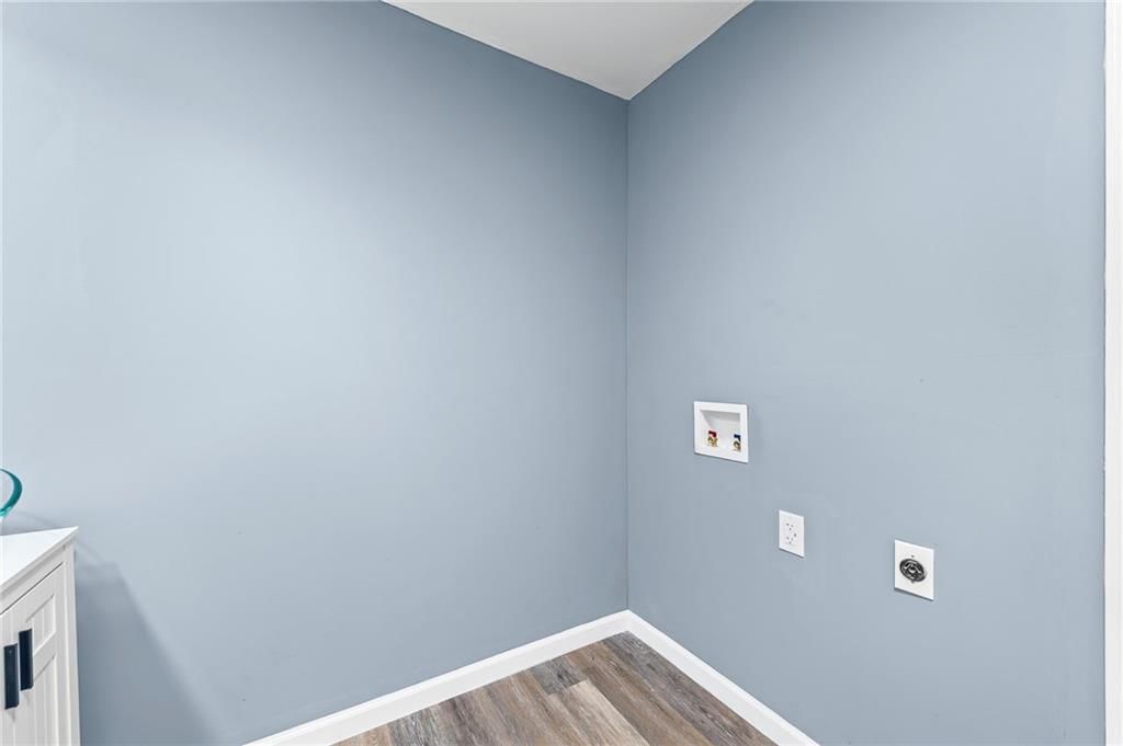 302 Wells Street — photo 20