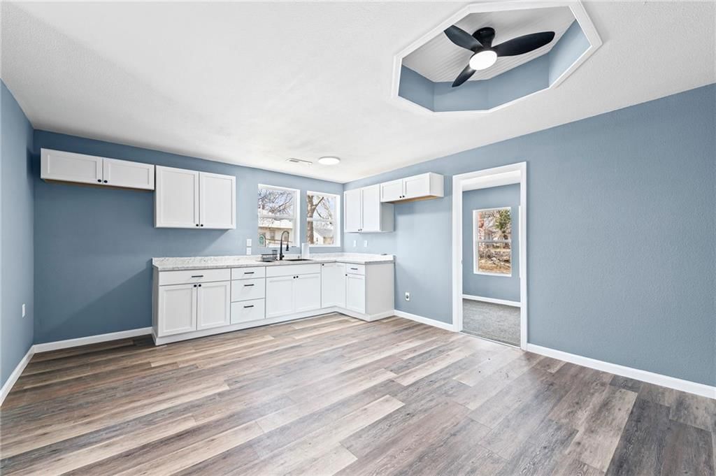 302 Wells Street — photo 7