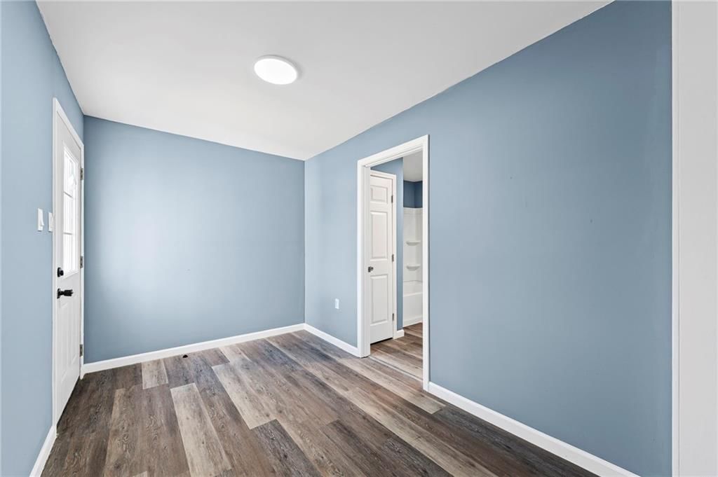 302 Wells Street — photo 10