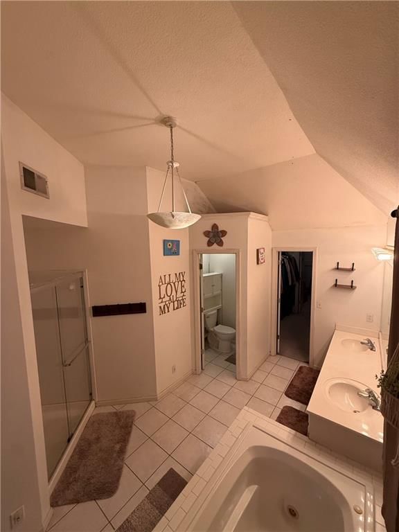 9715 N Holmes Street — photo 18