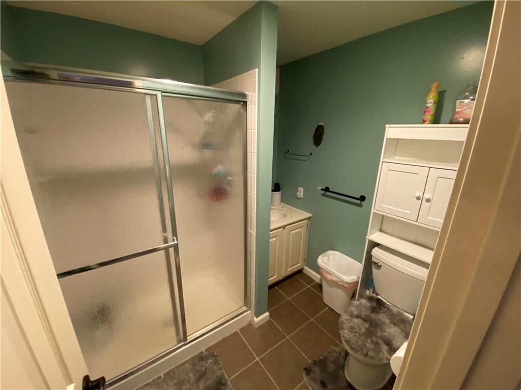 9715 N Holmes Street — photo 25