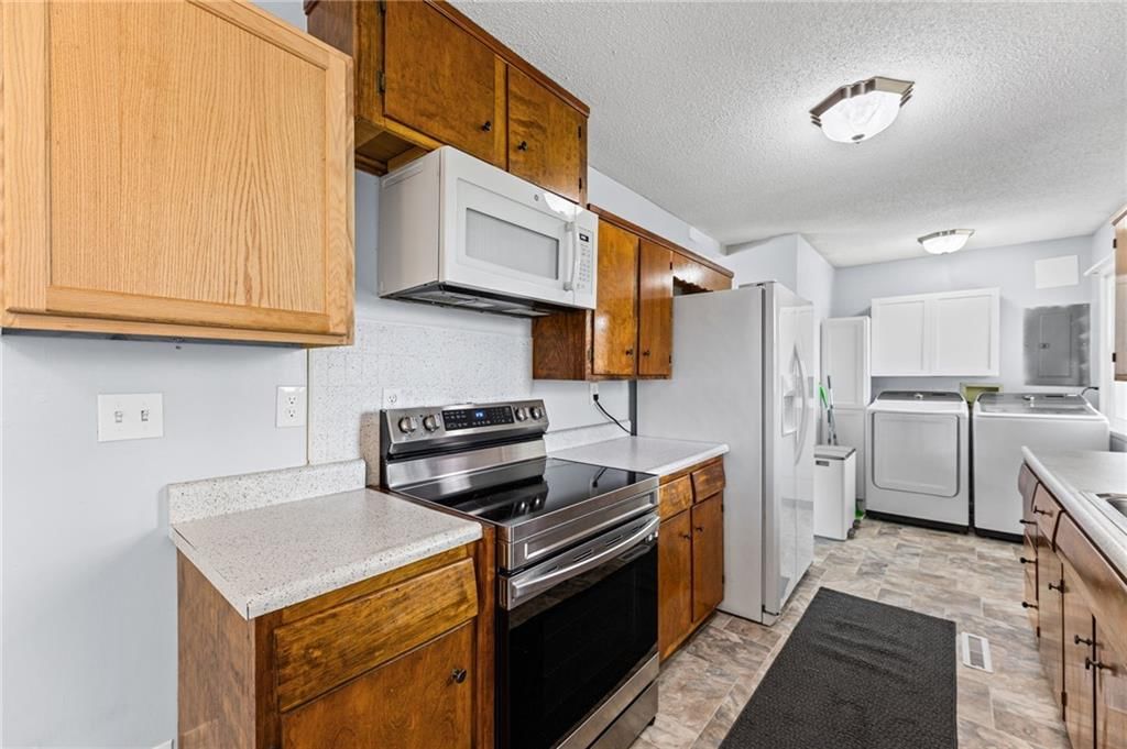 312 Baldwin Street — photo 12