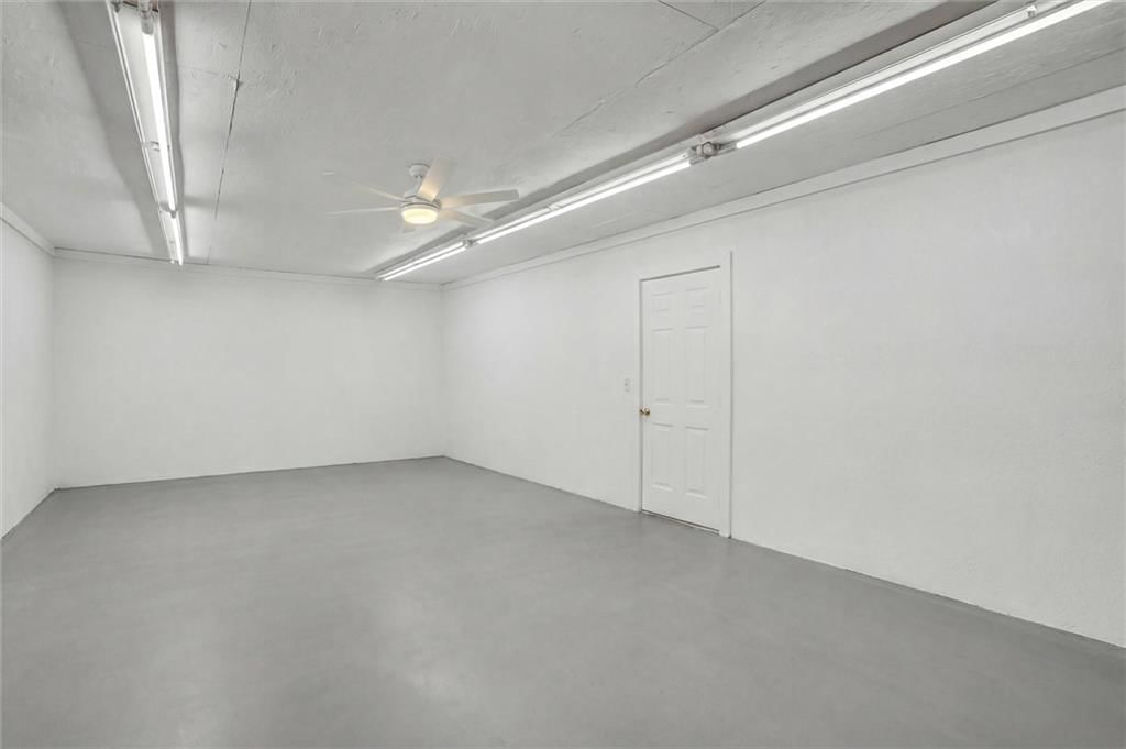 415 W Wilson Street — photo 3