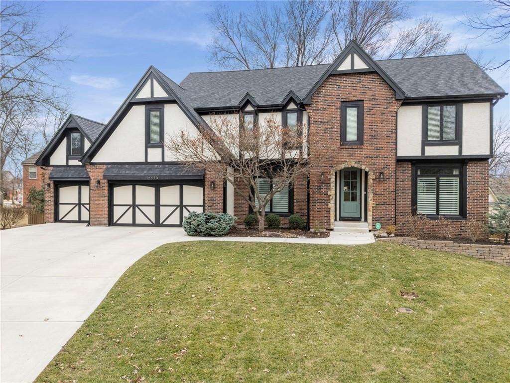 12536 Nieman Road, Overland Park, KS