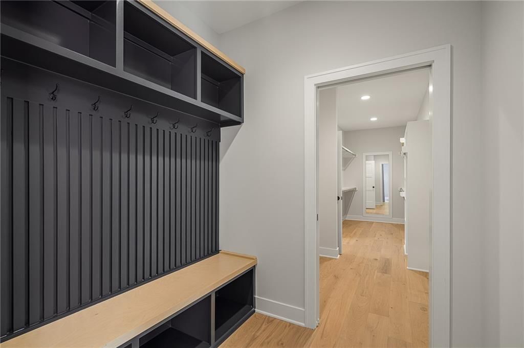520 Bentwater Drive — photo 29