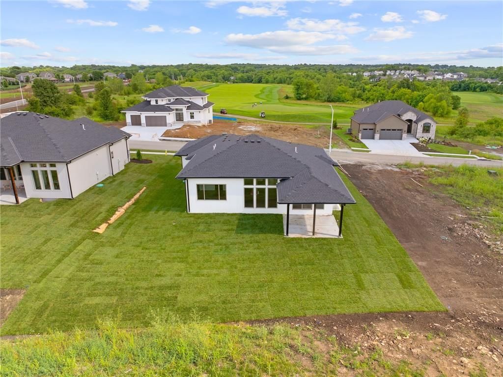 520 Bentwater Drive — photo 48