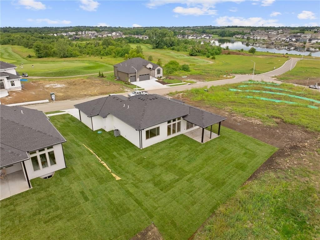 520 Bentwater Drive — photo 54