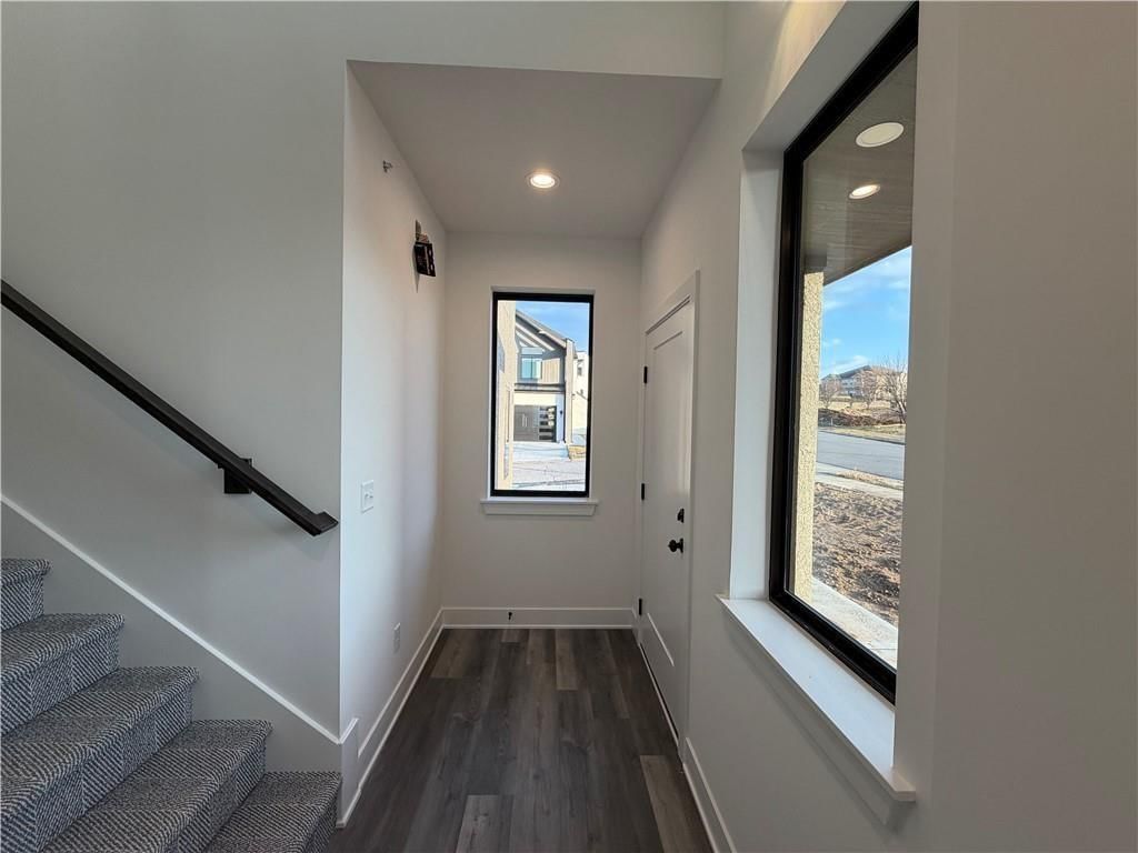 22142 W 116th Terrace — photo 5