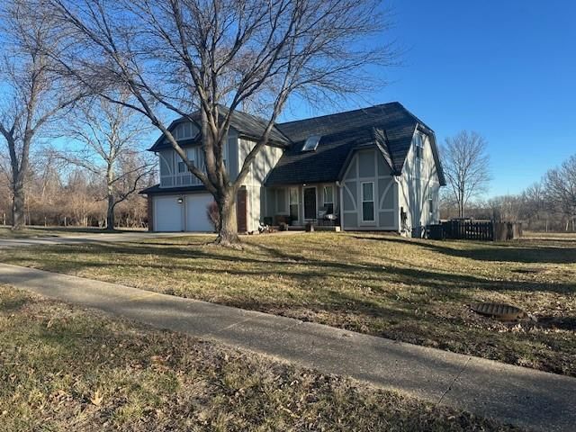128 NW Lakewood Boulevard, Lee's Summit, MO