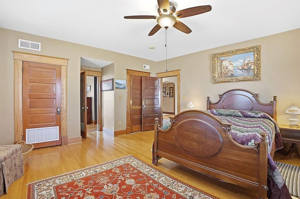 2028 Clay Street — photo 26