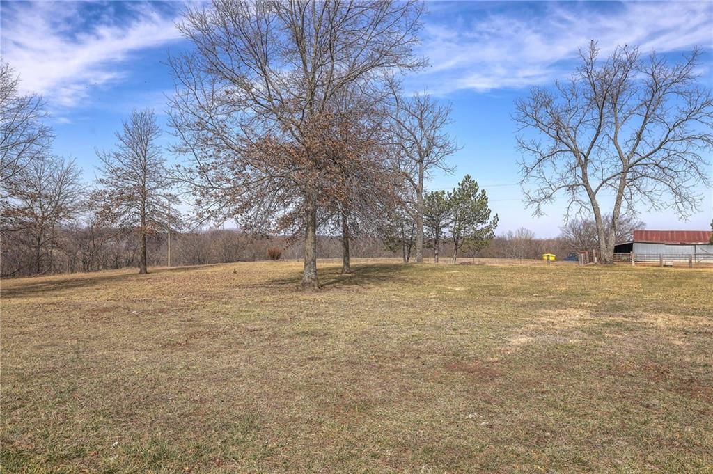 720 SW 800th Road — photo 11