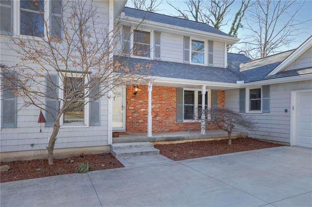 24908 E Timberlake Drive — photo 3