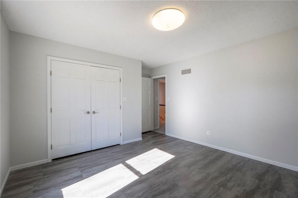 24908 E Timberlake Drive — photo 46
