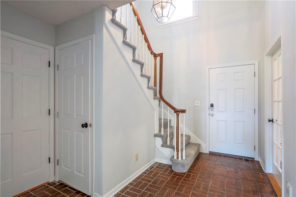24908 E Timberlake Drive — photo 7