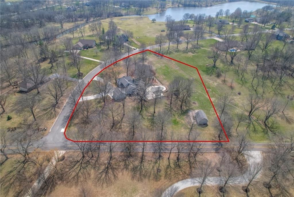 24908 E Timberlake Drive — photo 81