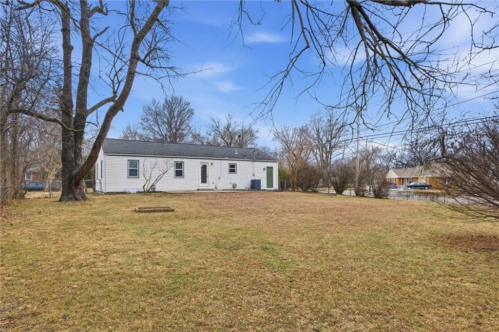 11820 W 70 Street — photo 27