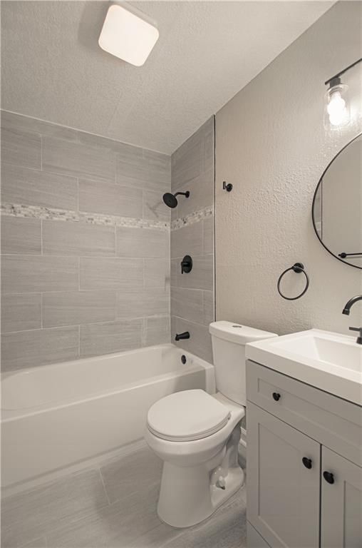 10918 Ewing Avenue — photo 20