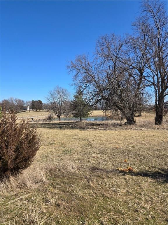 1029 NE Brookfield Drive, Lee's Summit, MO