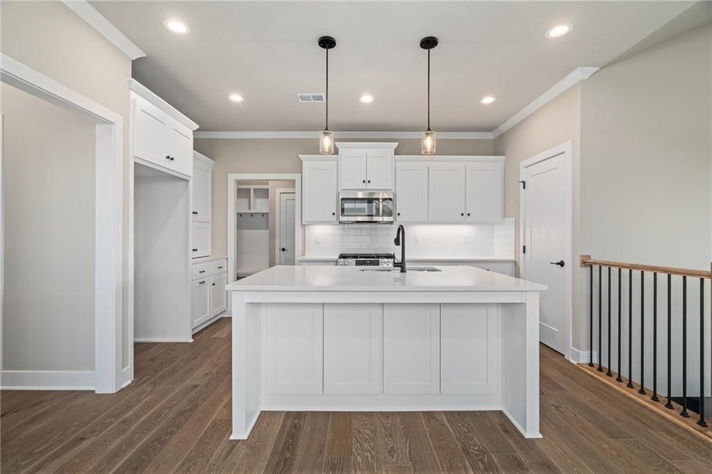 22214 W 82nd Terrace — photo 10