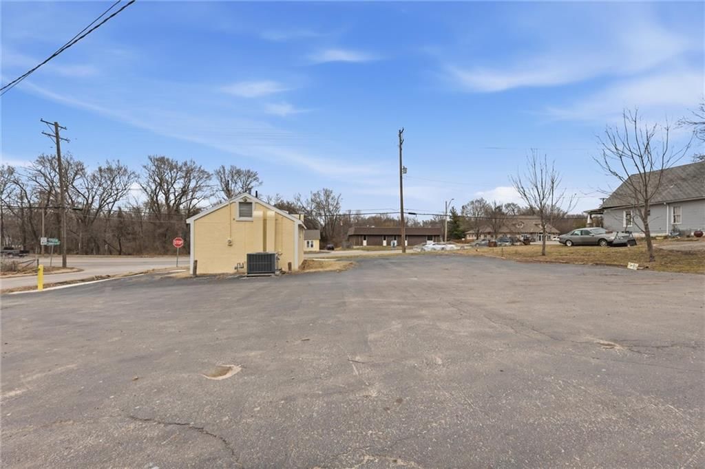 625 W 23rd Street — photo 30