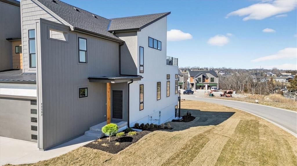 22502 W 93rd Terrace — photo 59