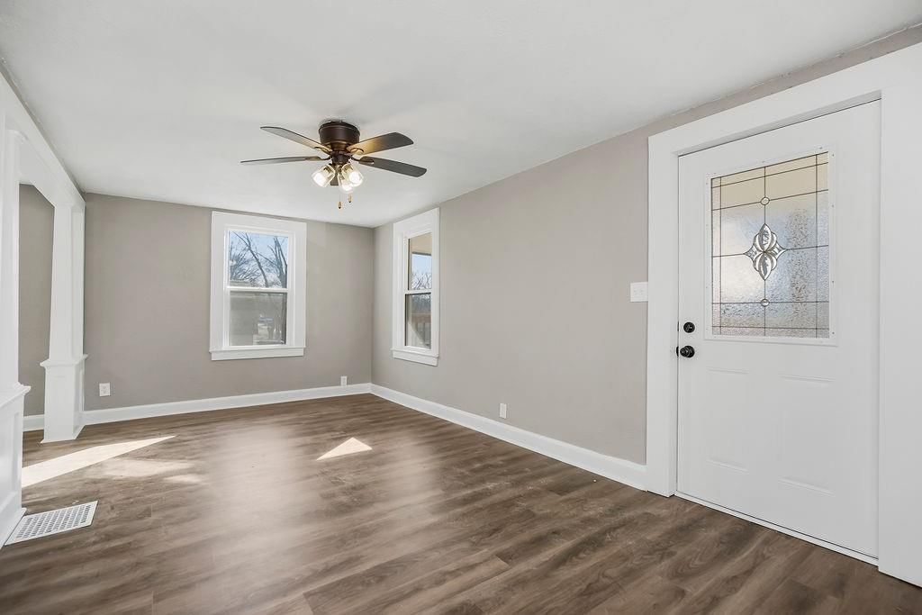 511 S Cedar Avenue — photo 4