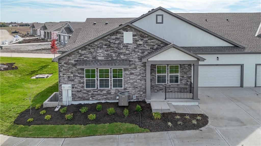 125 S Diane Drive — photo 4