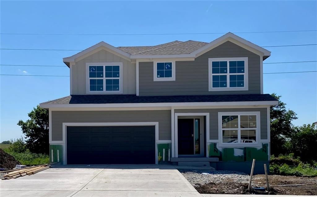 19338 Skyview Lane, Spring Hill, KS