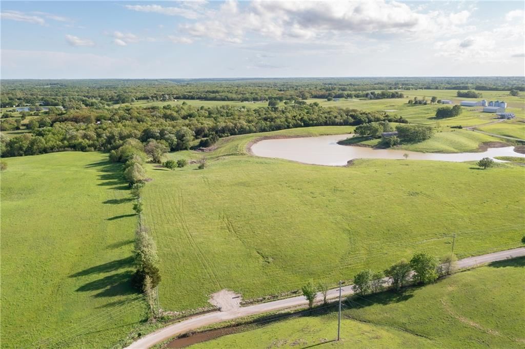 SE Tract C 400th Road, Warrensburg
