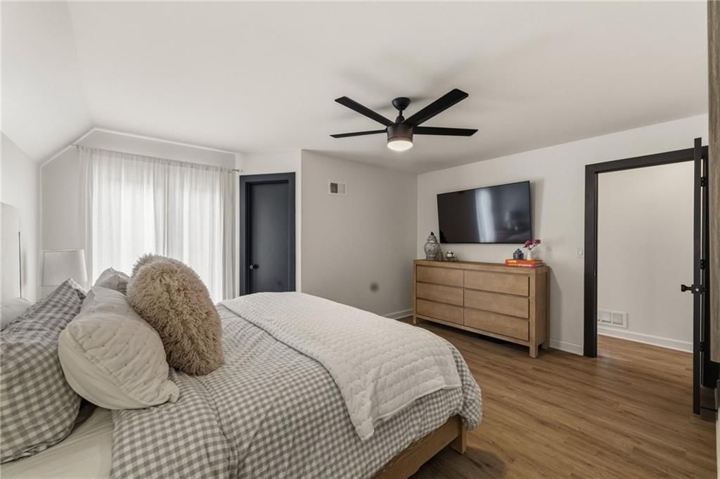 11301 Lowell Avenue — photo 25