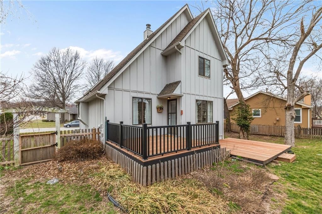 11301 Lowell Avenue — photo 32