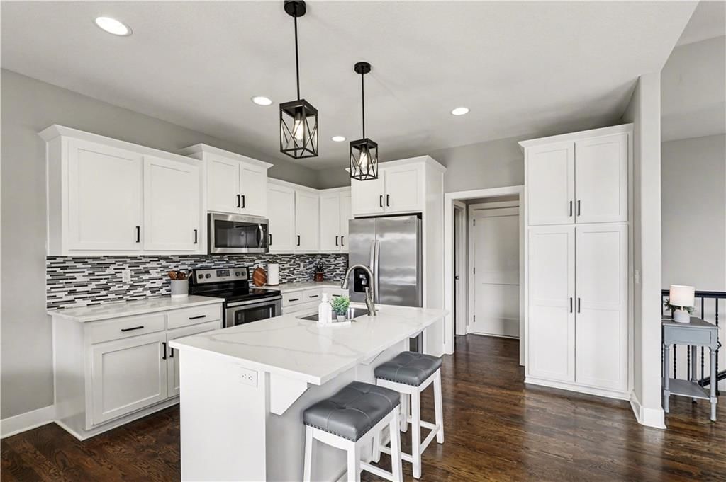 205 E Woodland Avenue — photo 10