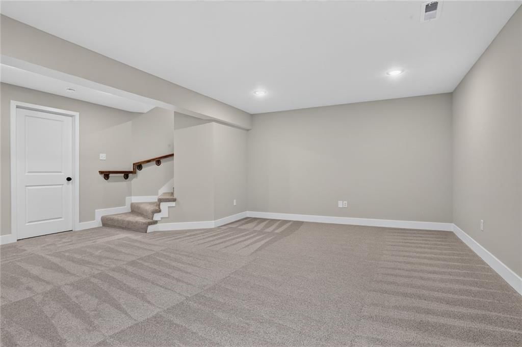 7045 NW Yulich Court — photo 23