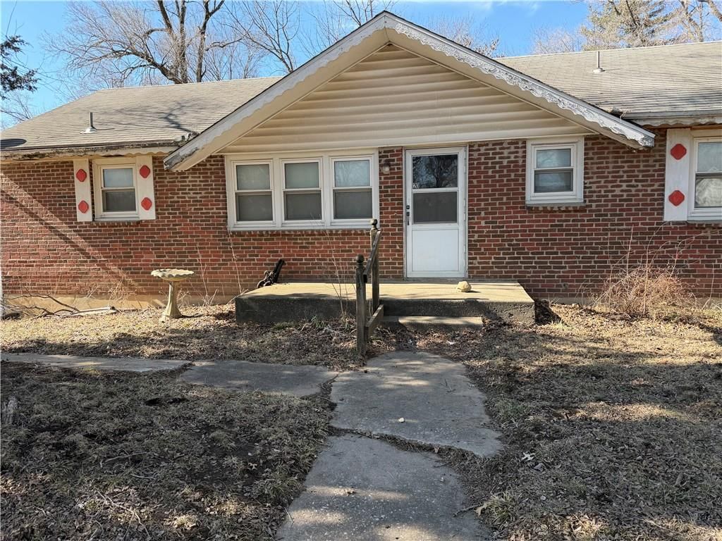 20 Johnson Street, Buckner, MO