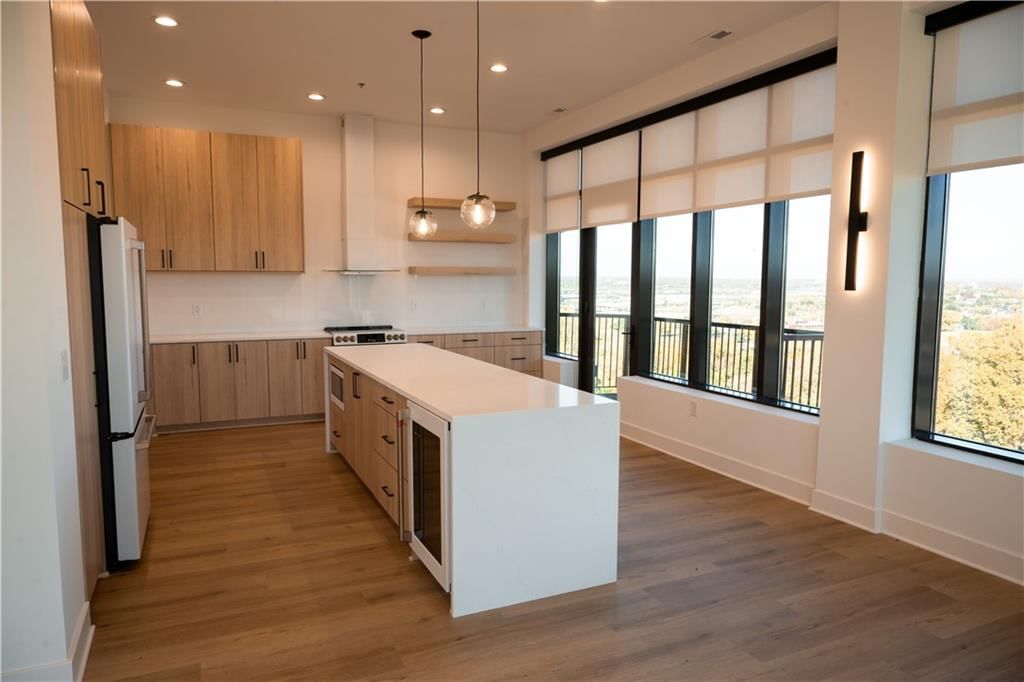 2940 Baltimore Avenue, Kansas City, MO